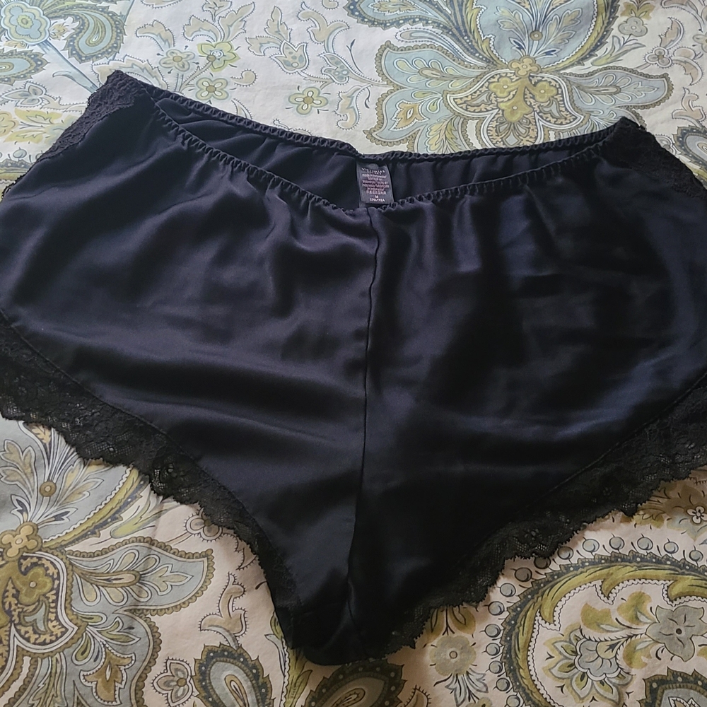 Victoris Secret Sleep Shorts